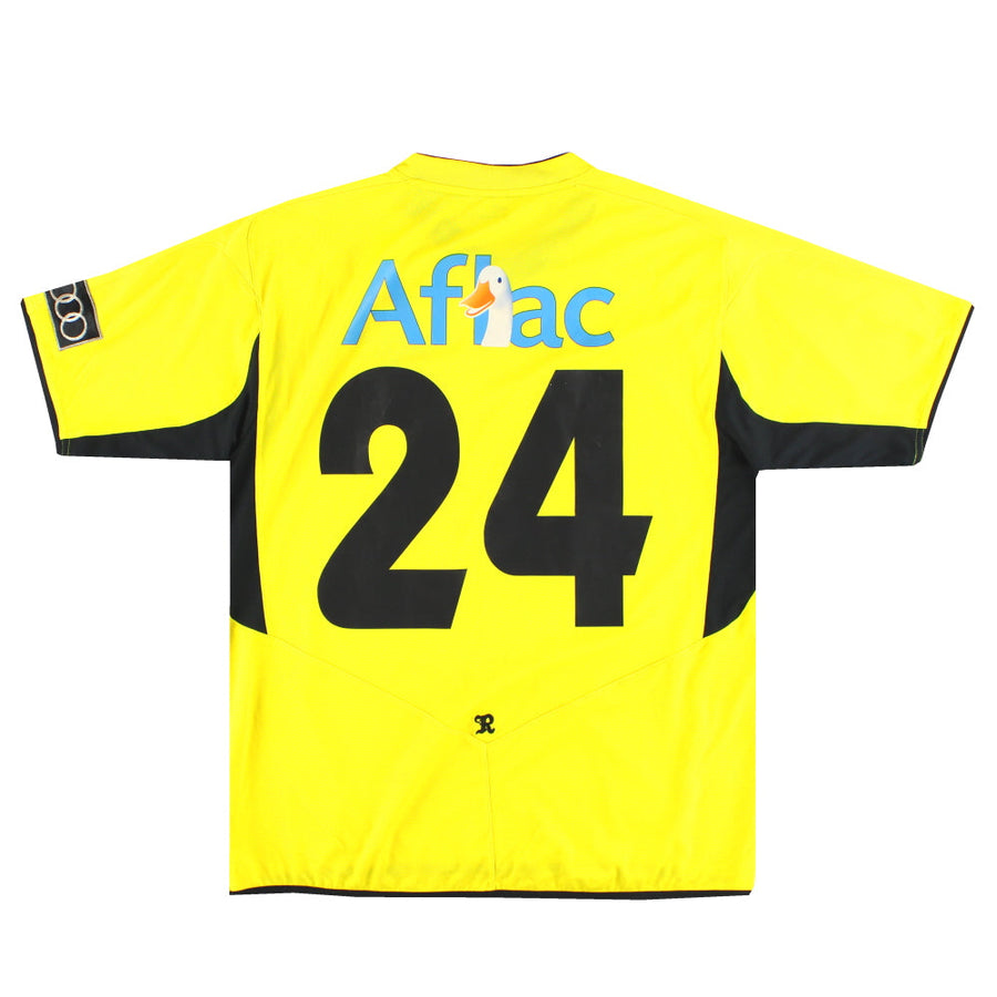 2005-06 Kashiwa Reysol Umbro Home Shirt #24 M - Classic Football Kit
