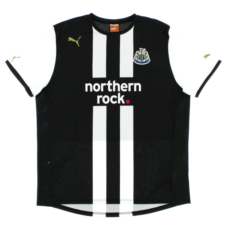2011 Newcastle Puma Home Shirt XXL - Classic Football Kit