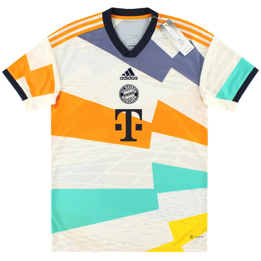 2022-23 Bayern Munich adidas Fourth Shirt *w/tags*