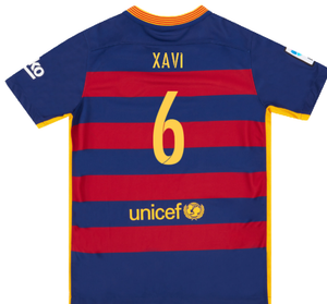 Barcelona 2015-16 Home Shirt (2XL) (Mint) (Xavi 6)_1