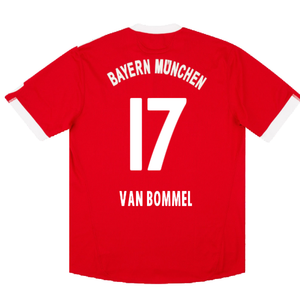 Bayern Munich 2009-10 Home Shirt (Very Good) (Van Bommel 17)_1