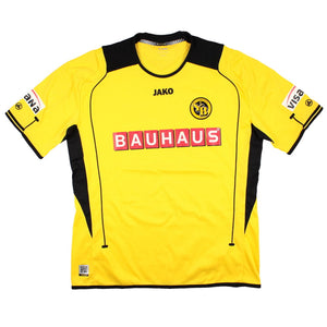 Young Boys 2012-13 Home Shirt (L) (Very Good)_0