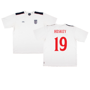 England 1999-2001 Umbro Training Shirt (L) (Heskey 19) (Excellent)_0