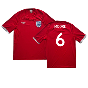 England 2009-10 Away Shirt (Excellent) (Moore 6)_0