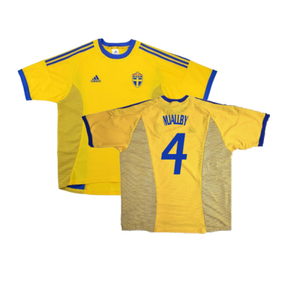 Sweden 2002-03 Home Shirt (XXL) (Excellent) (Mjallby 4)_0